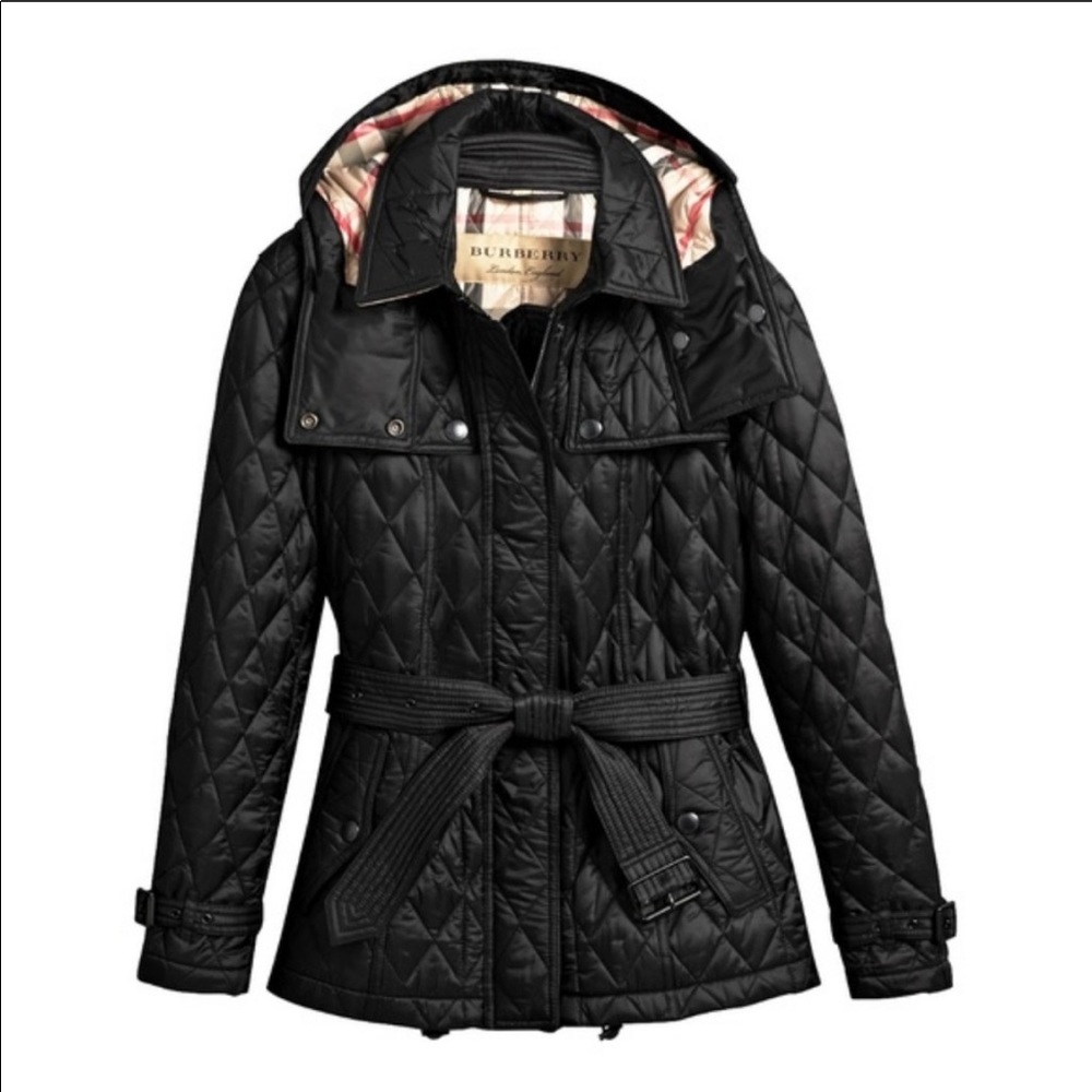 Burberry Finsbridge Short Quilted Jacket- Black-XL